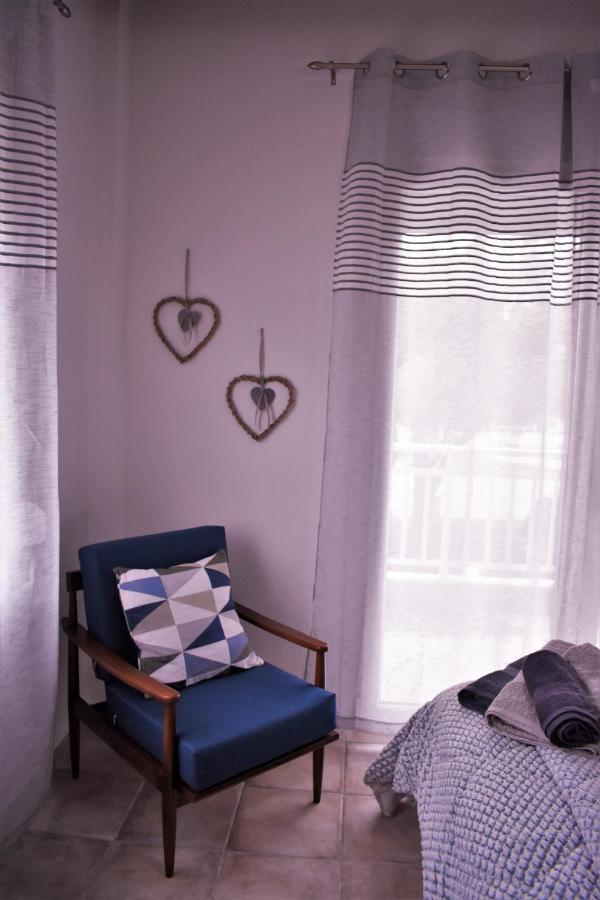 Cozy And Modern Apartment Komotiní Ngoại thất bức ảnh